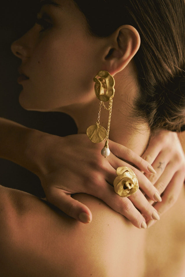 ACACIA EARRINGS WITH REMOVABLE PETAL, CHAINS AND PEARLS