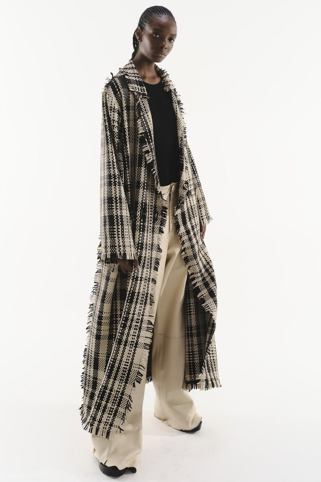 Maxy-Gabardina Achi por Andrea Landa, vista de estilo