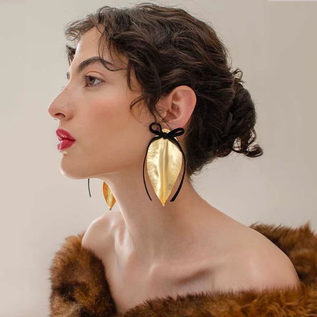RIBBON LEAF EARRINGS