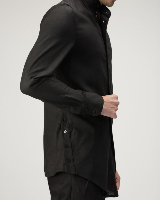 Camisa Tornado negra A New Cross, look completo