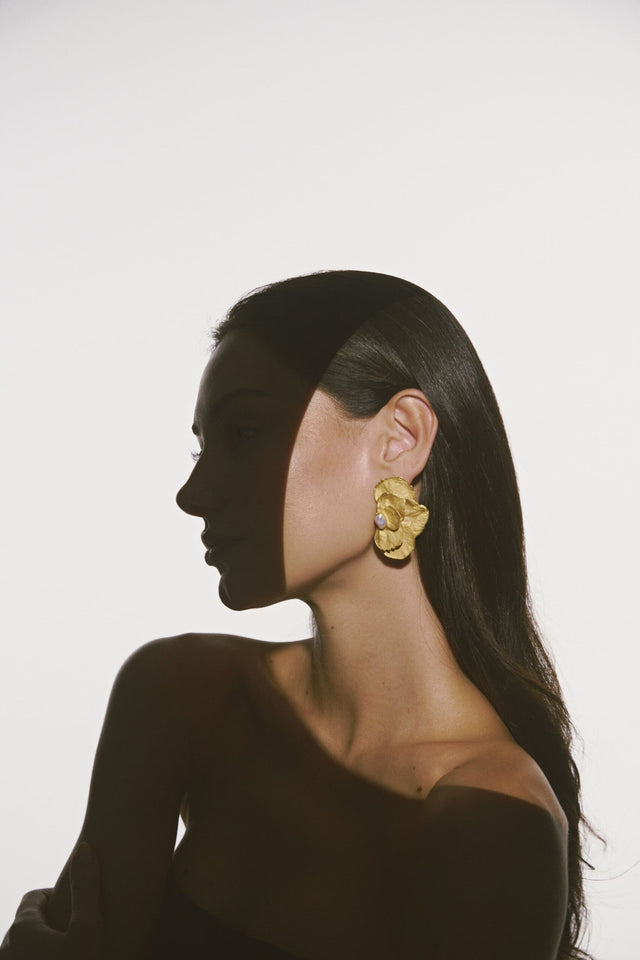 ARETES HORTENSIAS DECONSTRUIDAS CON PERLA