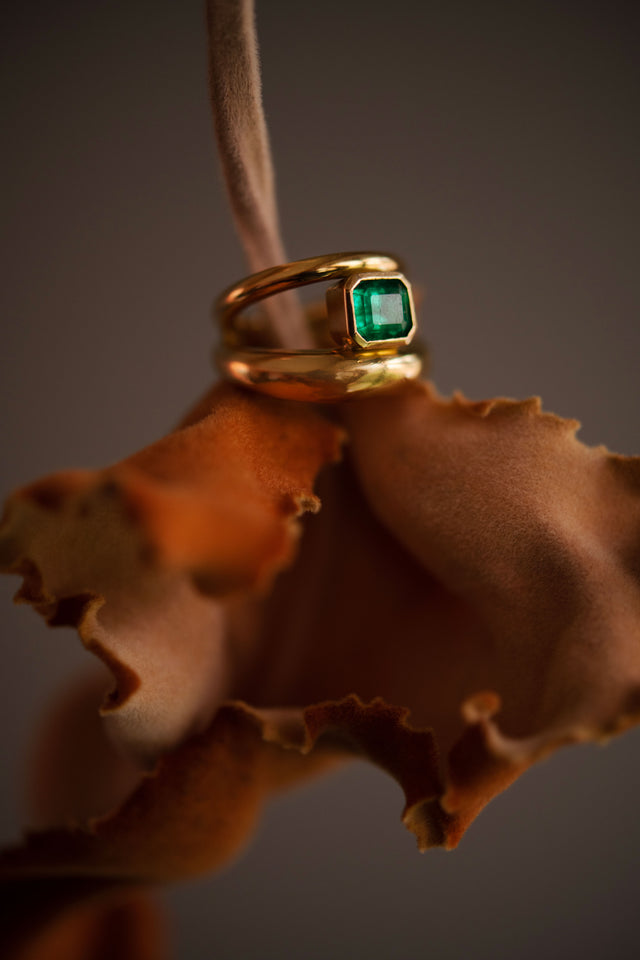 Emerald Double Ring