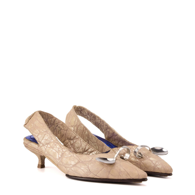 Zapato de cuero Candela de Patricia Mejía, clásico artesanal hecho a pedido