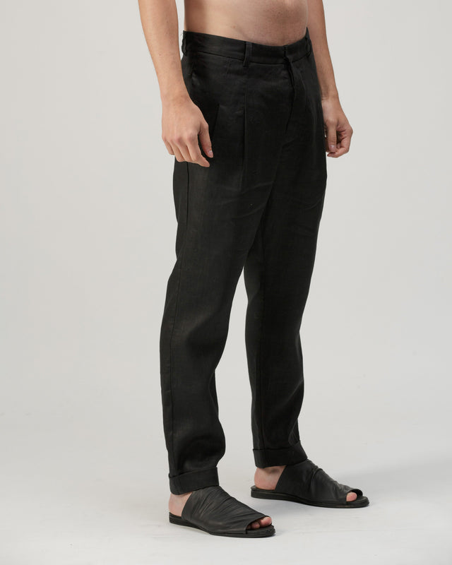 Pantalón de prenses en lino negro A New Cross, vista lateral