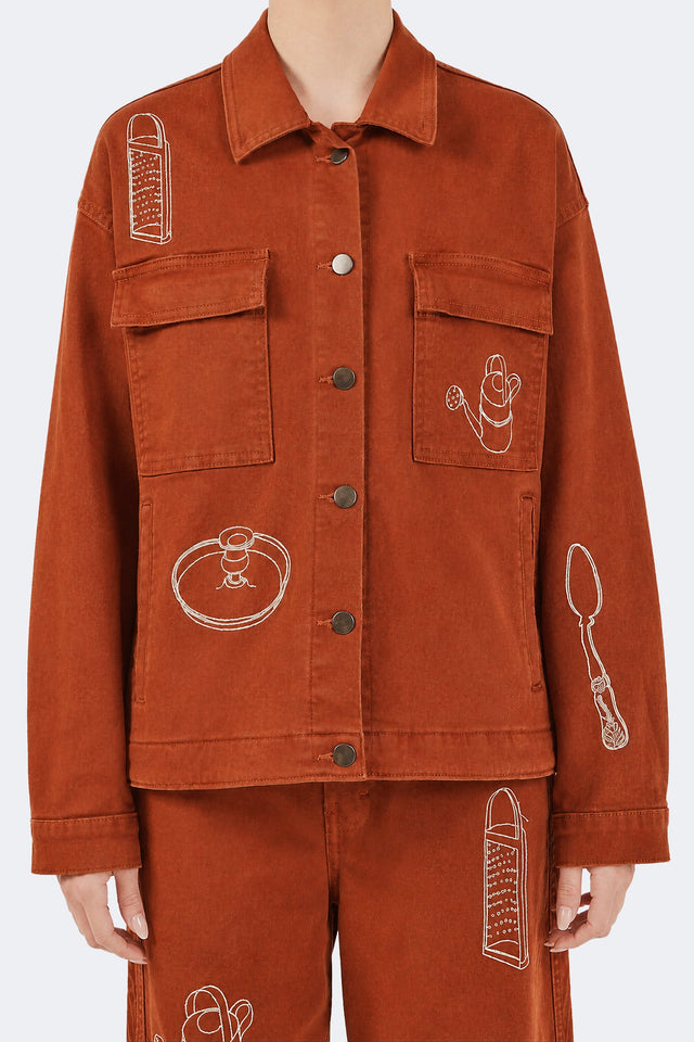 Chaqueta Payla - Ladrillo - Olga Fisch - Detalle frontal bordado