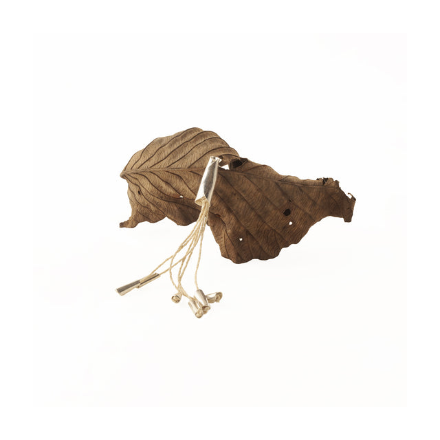CARANA CUMARE STUDS