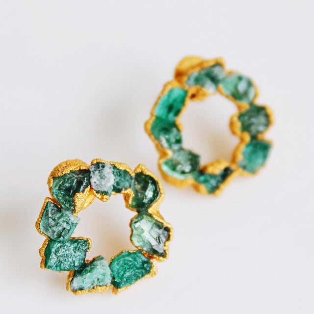 Corona Studs
