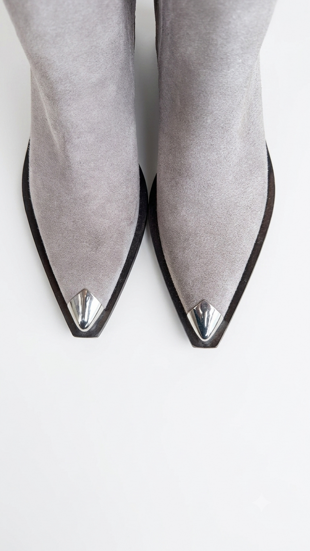 BOOT STUDY 02
