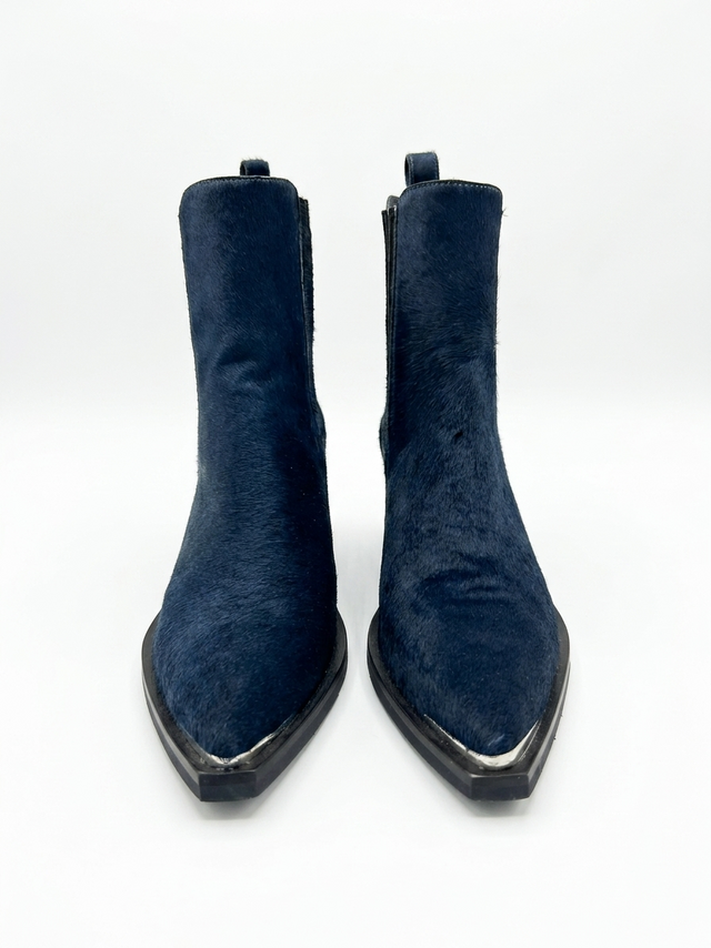 BOOT STUDY 05