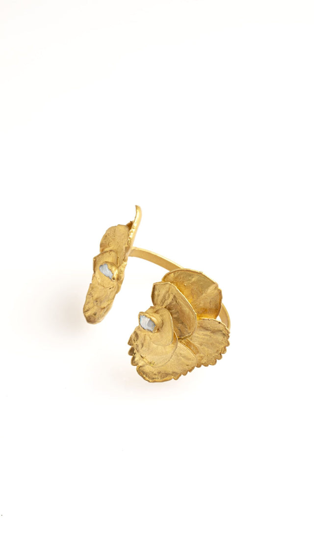 PULSERA HORTENSIAS DECONSTRUIDAS CON PERLA