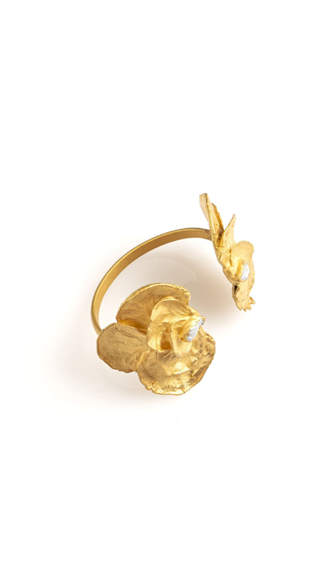 PULSERA HORTENSIAS DECONSTRUIDAS CON PERLA