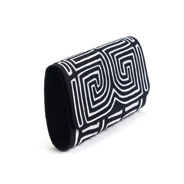 GUNA IN BLACK BAGUETTE