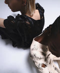 Camiseta Cachipay - Andrea Landa - Negro detalle 2