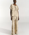 Camiseta Cachipay - Andrea Landa - Off White frente