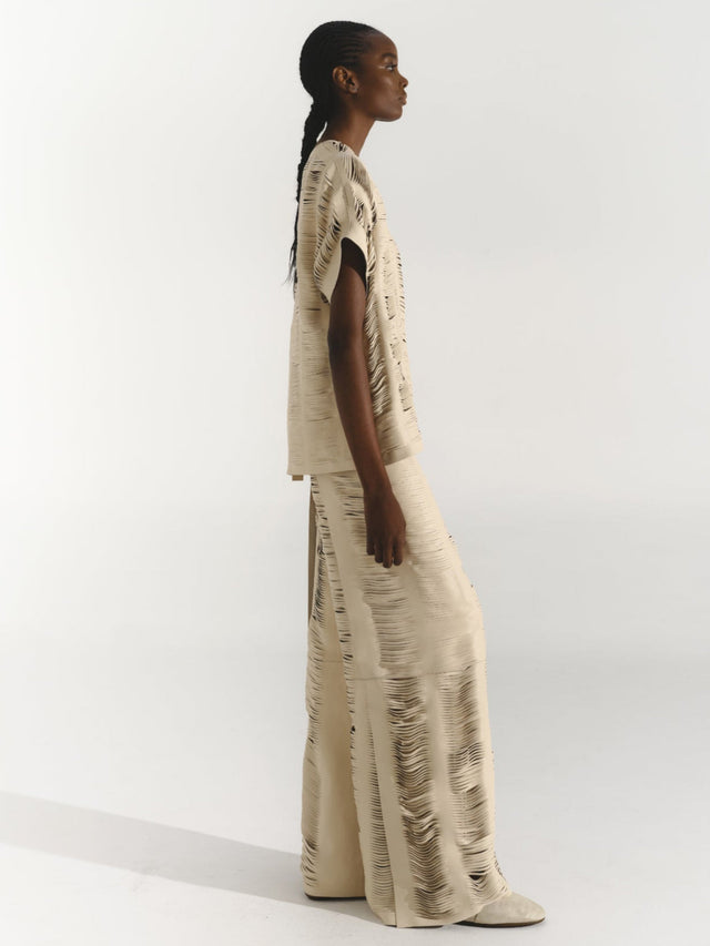 Camiseta Cachipay - Andrea Landa - Off White lateral