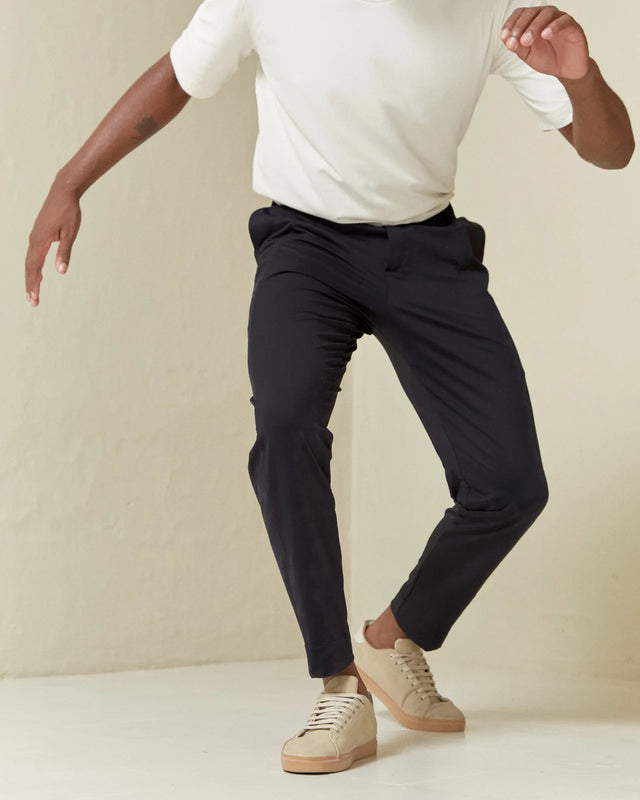 PANTALÓN TECH CLÁSICO