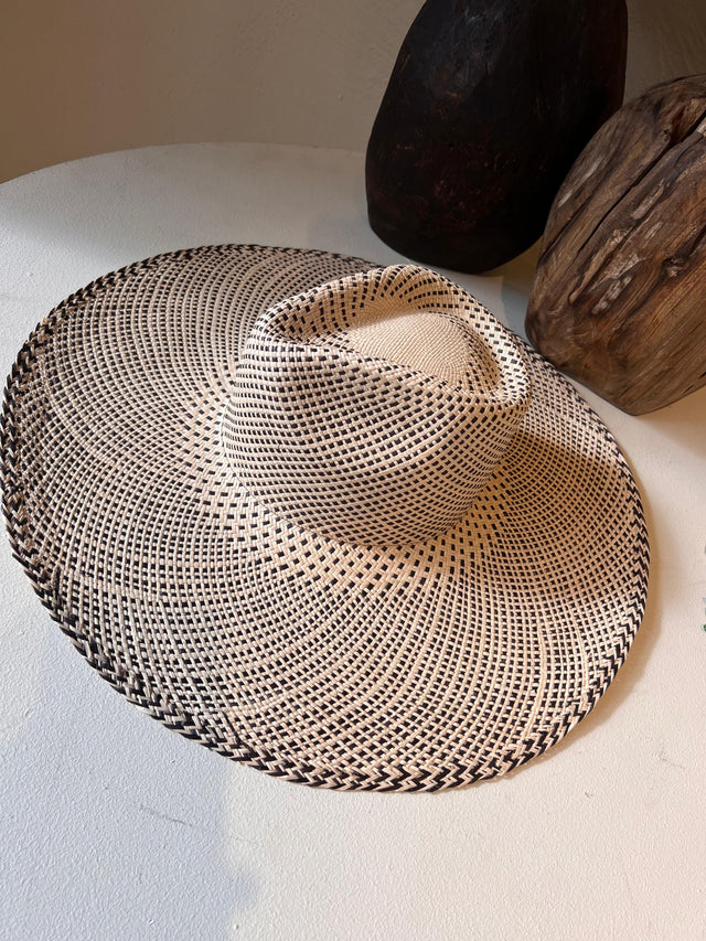 Carmen Hat